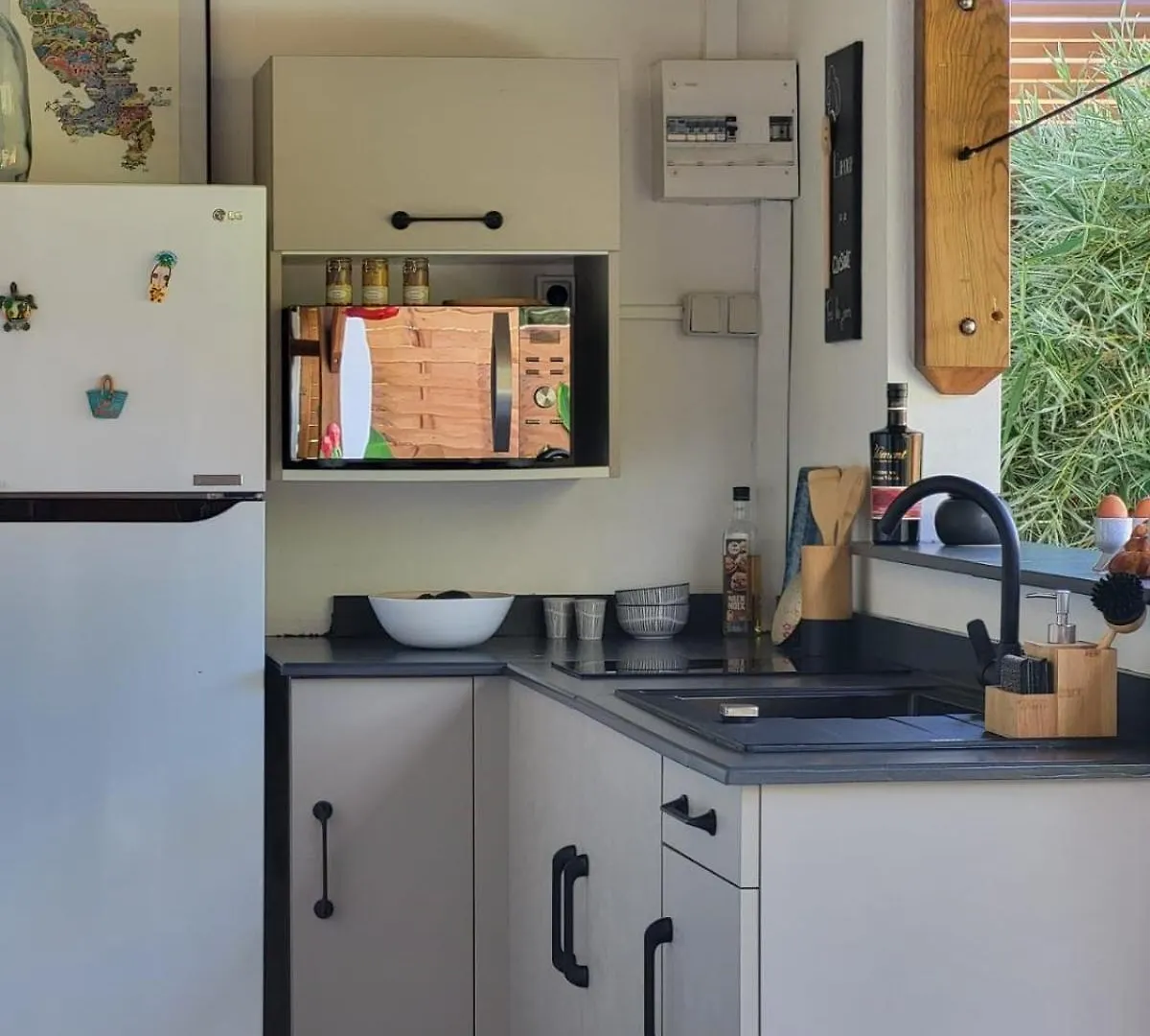Studio Tibiscus - Riviere Salee ile iletişim